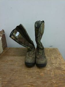 lot 544 image: Used Camo Insulated Hunting Boots Size 11