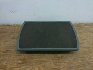 lot 642 image: Adjustable Height Step Platform with Non-Slip Surface