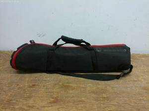 lot 650 image: Manfrotto 545B Tripod with Carrying Case