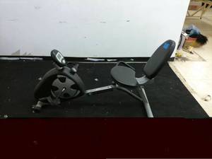 lot 381 image: Weslo Sportfit 213 Recumbent Exercise Bike