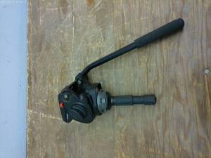 lot 658 image: Manfrotto 501HDV Video Head with Pan Handle