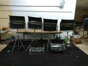 lot 678 image: Lot of 6 Lowel Softlight2 Lighting Fixtures with 4 Stands