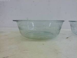 lot 364 image: Set of 5 Assorted Serving Dishes and Bowls