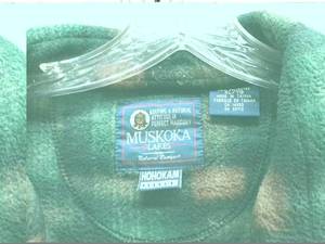 lot 603 image: Muskoka Lakes Green Plaid Fleece Pullover Shirt, Size Large