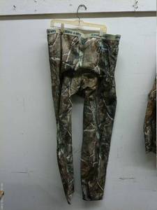 lot 583 image: Set of 3 Hunters Specialties Camo Apparel - XXXL Size