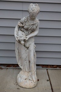 lot 30 image: Lawn & Garden Statue Neoclassical Grecian Goddess Vintage Garden Concrete Sculpture
