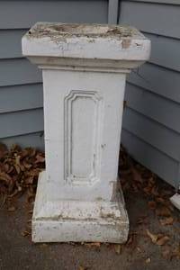 lot 43 image: Lawn and Garden Concrete Column Pillar Plant Stand