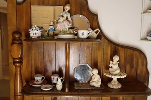 lot 21 image: Vintage Victorian-Style Home Tabletop Accents Figurines, Capodimonte, Princess House Etched Glass Dish Etc