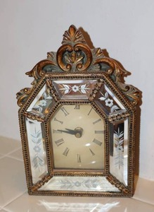 lot 29 image: Gorgeous Venetian Murano Etched Beveled Glass BO Clock Antiqued-Bronze Style Metal Frame wResin Body
