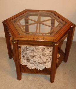 lot 109 image: 1980s Hexagon Accent Side-Table Antiqued-Brass Accents wRemoval Glass Top, Crocheted Doilie