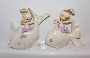 lot 1 image: (2) Rare FindVintage 1950s Norcrest P697 Ceramic Kitsch Mermaid on Iridescent Fish Wall Plaque Shelf-Sitter Pair