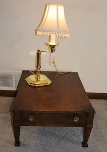 lot 135 image: Vintage Home Accents Drexel Low-Profile Side End-Table, Brass Swing Arm Table Desk Lamp