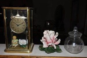 lot 153 image: Vintage Victorian Tabletop Decor Anniversary Clock, Capodimonte Figurine Etc