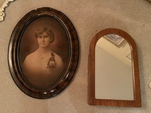 lot 179 image: Wall Decor Antique Lady Portrait, Vintage Wall Mount Hidden Jewelry Box...