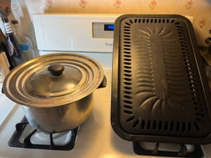 lot 176 image: Burton Double Stovetop Grill Etc.