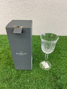 lot 33 image: Waterford Crystal Kelsey Wine Glass