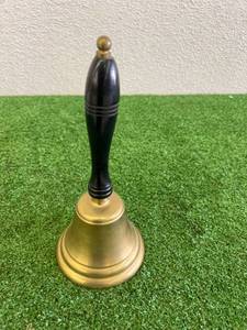 lot 53 image: Bell