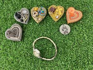 lot 101 image: Vintage Helbras Ladies Watch 10K & Jewelry