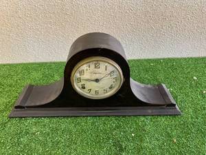 lot 154 image: Ingraham Mantle Clock