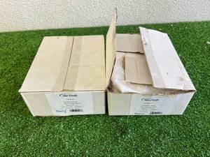 lot 156 image: 2 2000Pc Boxes Sandwich Bags