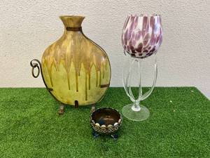 lot 193 image: Home Decor Items