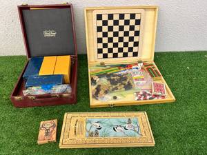 lot 198 image: Games