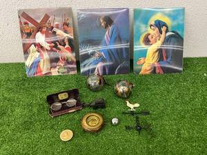 lot 211 image: Mixed Lot
