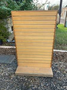 lot 261 image: 2 Sided Slat Wall Unit