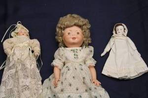lot 24 image: Collection of 3 Vintage Dolls - 2 Porcelain and 1 Composite