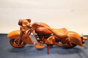 lot 73 image: Handcrafted Wooden Motorcycle Model - Decorative Collectible