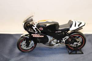 lot 74 image: Collection of 2 Harley-Davidson VR1000 Model Motorcycles - Black and Orange