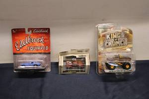 lot 99 image: Collection of 3 Die-Cast Model Cars - Edelbrock & Kings of Crunch
