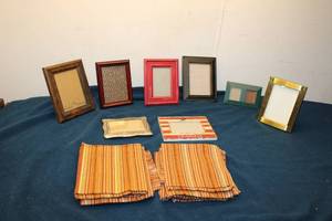 lot 216 image: Collection of Vintage Picture Frames and Set of 8 Striped Napkins