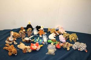 lot 222 image: Collection of 26 Beanie Plush Toys - Various Animal Designs