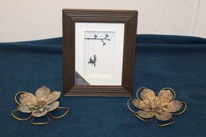 lot 236 image: Set of 2 Artisan Metal Flower Wall Decor with Framed Art by Sharon Nowlan