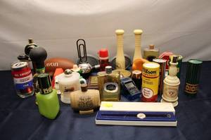 lot 289 image: Assortment of Vintage Avon Collectibles - Including Bottles, Toys, and More
