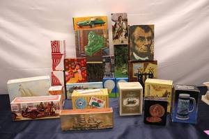 lot 317 image: Assortment of Decorative Vintage Boxes - Unique Designs