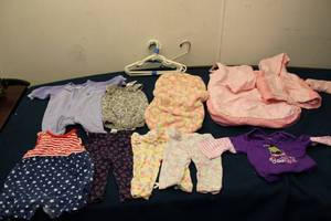 lot 325 image: Selection of Baby Clothes - 3 to 6 Months & Jacket Size 0-6 Months