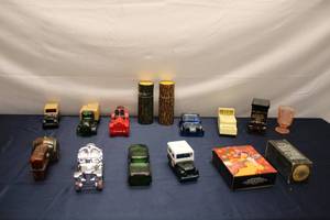 lot 339 image: Collection of Vintage Glass Cars and Decorative Items