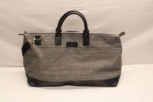 lot 355 image: Lab Series Mens Weekender Bag in Grey and Black