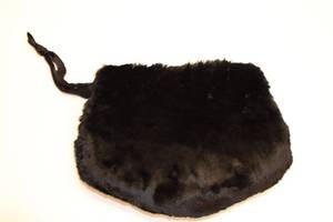 lot 356 image: Vintage Black Faux Fur Clutch Bag with Zip Closure
