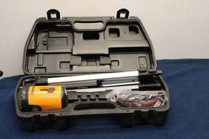 lot 364 image: Johnson Laser Level with Tripod and Protective Glasses