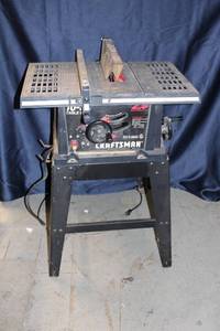 lot 374 image: Craftsman 10-Inch Table Saw with 2.5 HP Motor