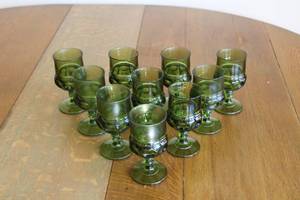 Set of 12 Vintage Green Glass Goblets - Elegant Design