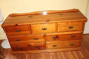 Vintage Wooden Dresser with 8 Drawers - Rustic Pine Finish