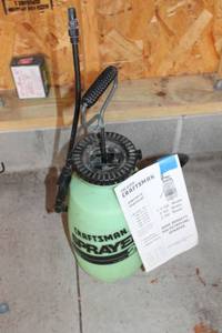 Craftsman 2-Gallon High Density Polyethylene Sprayer with Owners Manual