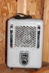 Vintage Electric Space Heater - Retro Design