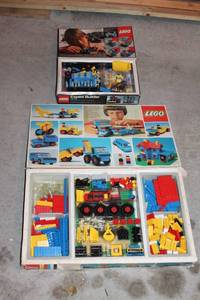 LEGO Expert Builder Set - Includes Multiple Models and Instruction Manuals