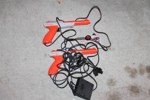 Pair of Vintage Nintendo Zapper Light Guns with Controller