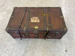 lot 326 image: Never Break Trunks with Key